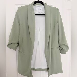 Chic Sage Green Women's Blazer
